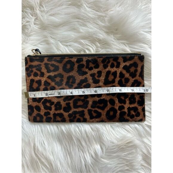 Michael Kors animal print clutch wallet - Picture 6 of 7